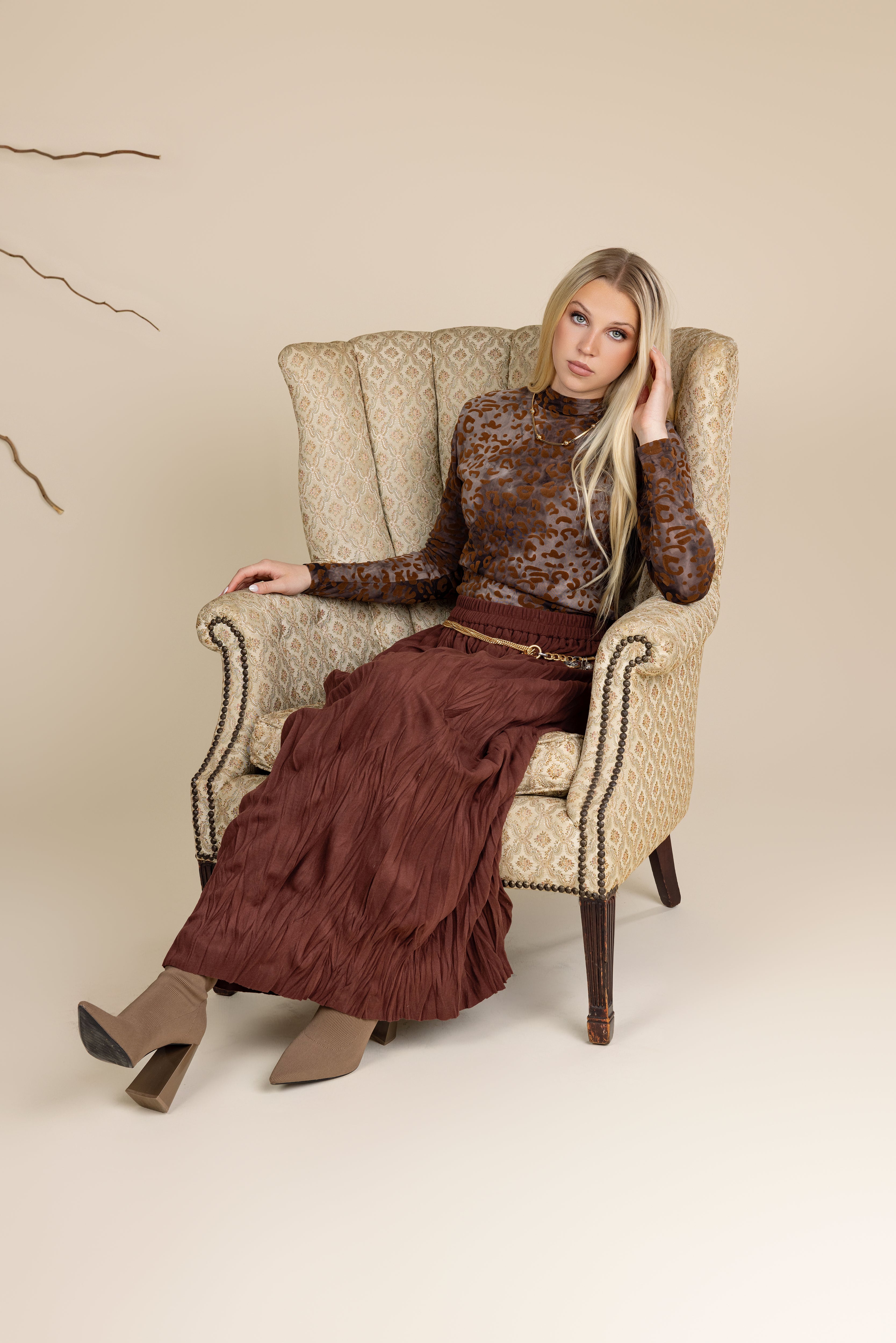 Waved Pleated Trimmed Skirt