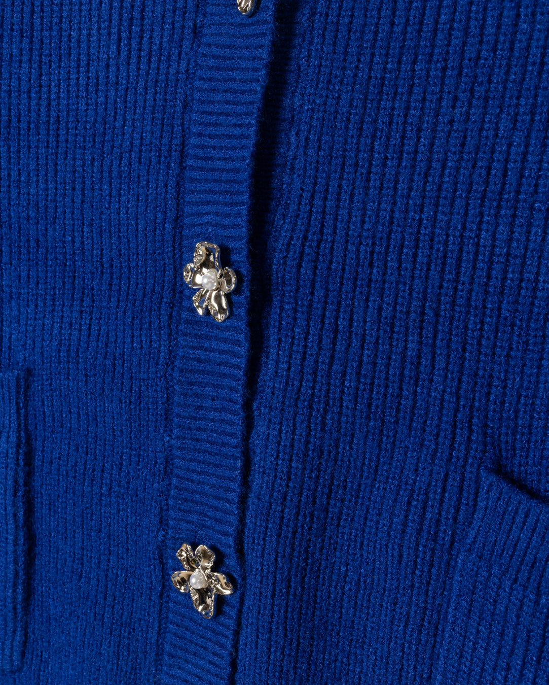Blason Flower Button Cardigan