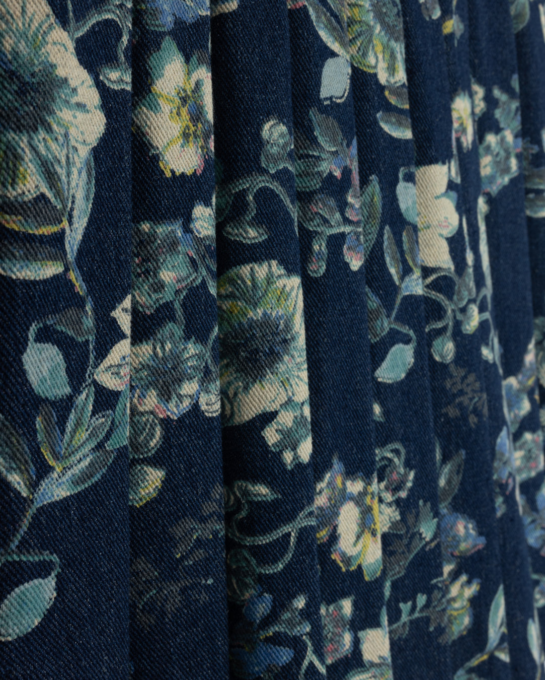 Idi - Floral Print Denim Pleated Skirt