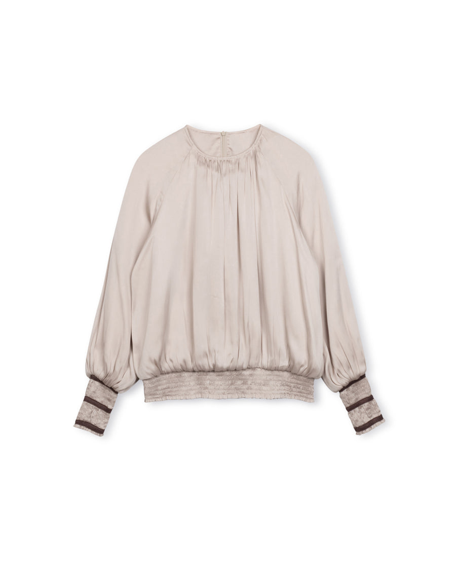 Erben Shirred Lace Detailed Flowy Sleeve Top