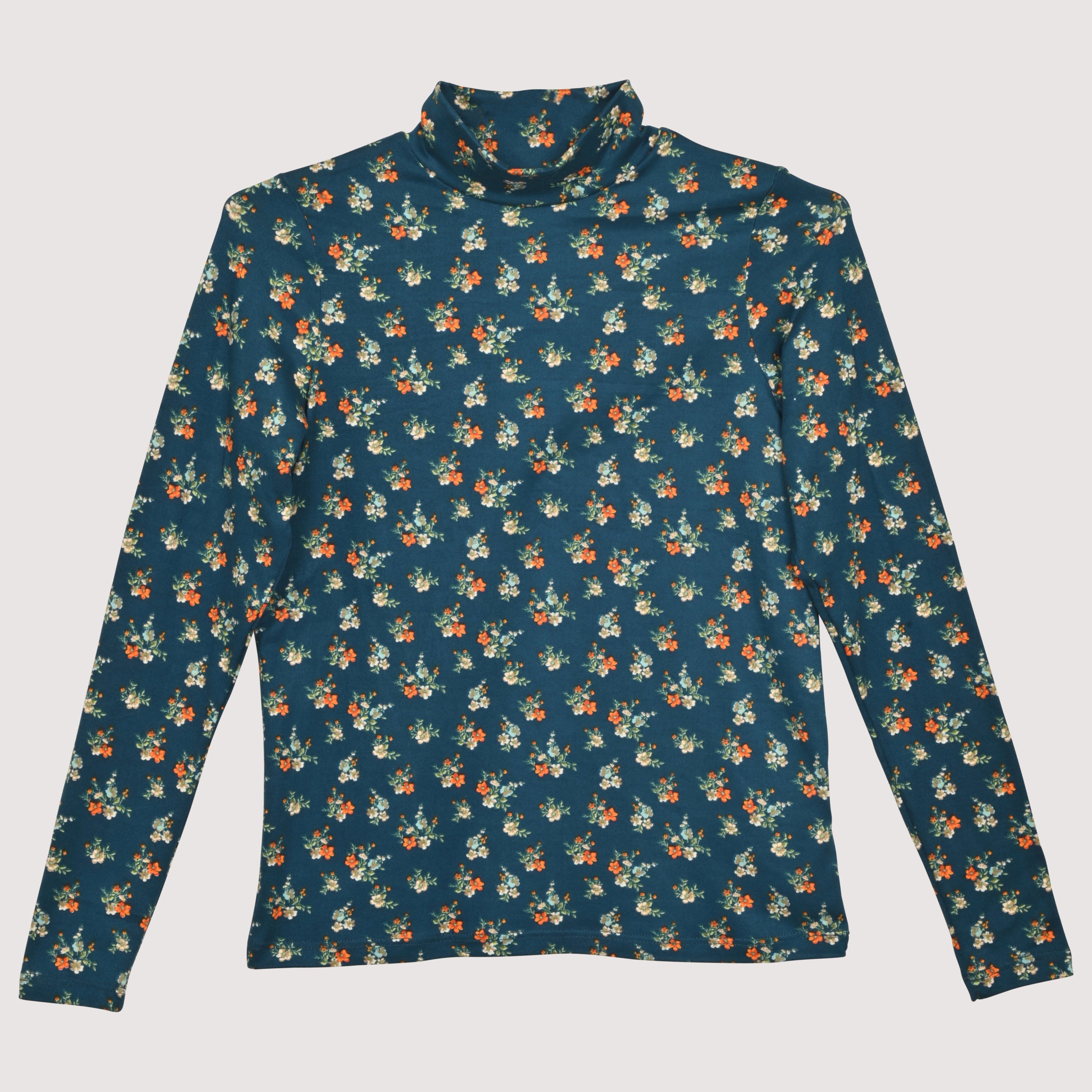 Sunnyside_Turtleneck