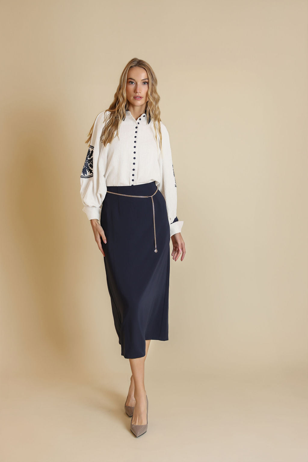 Blouse With Navy Collar - Junees