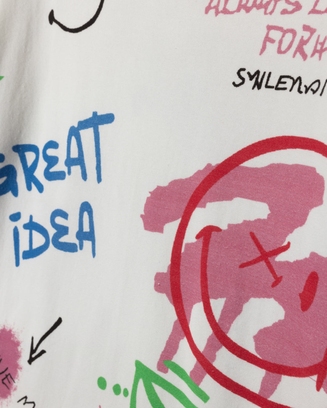 Graffiti Print T-shirt - Junees