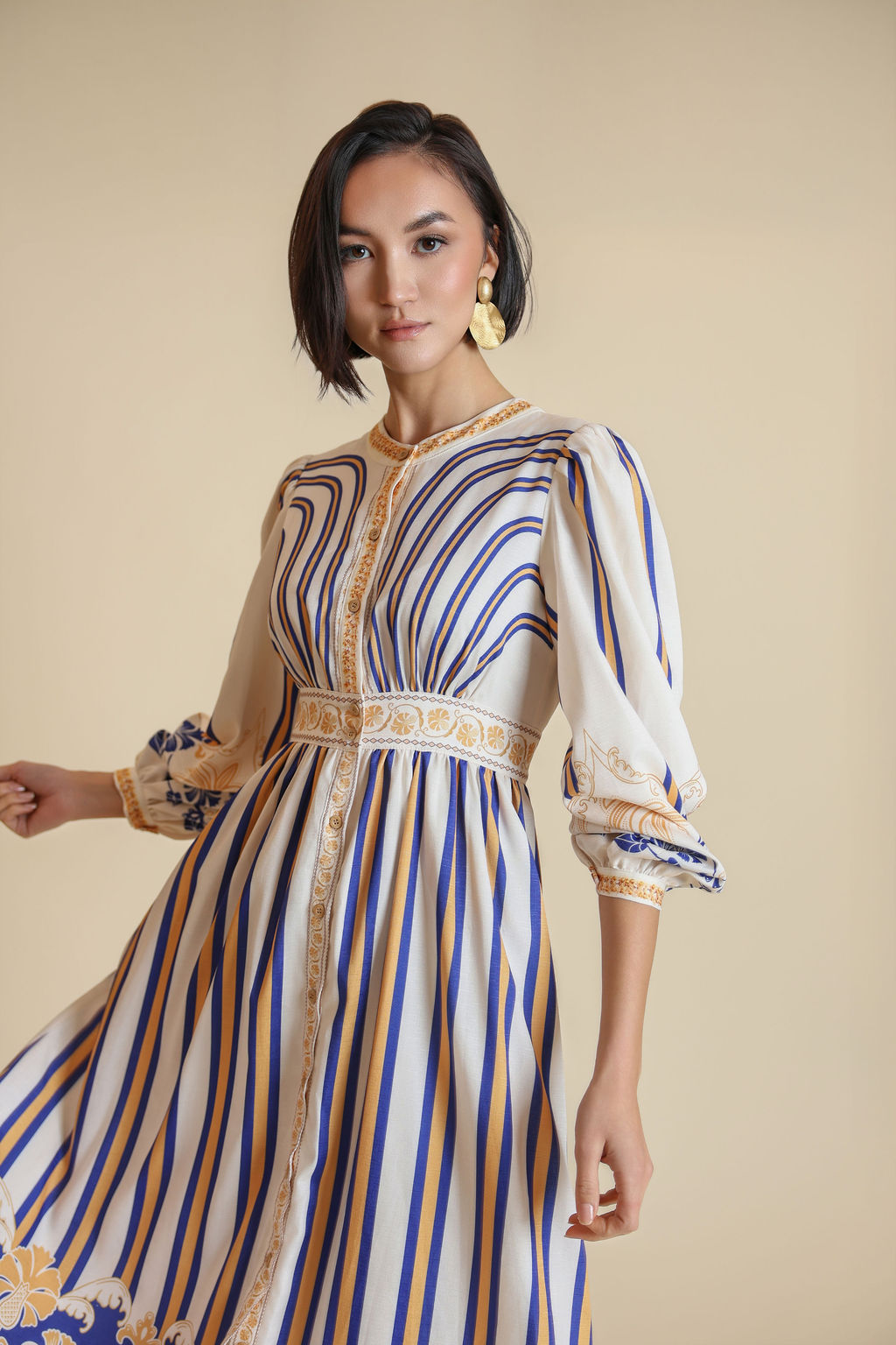 Deco Puff Sleeve Maxi Dress