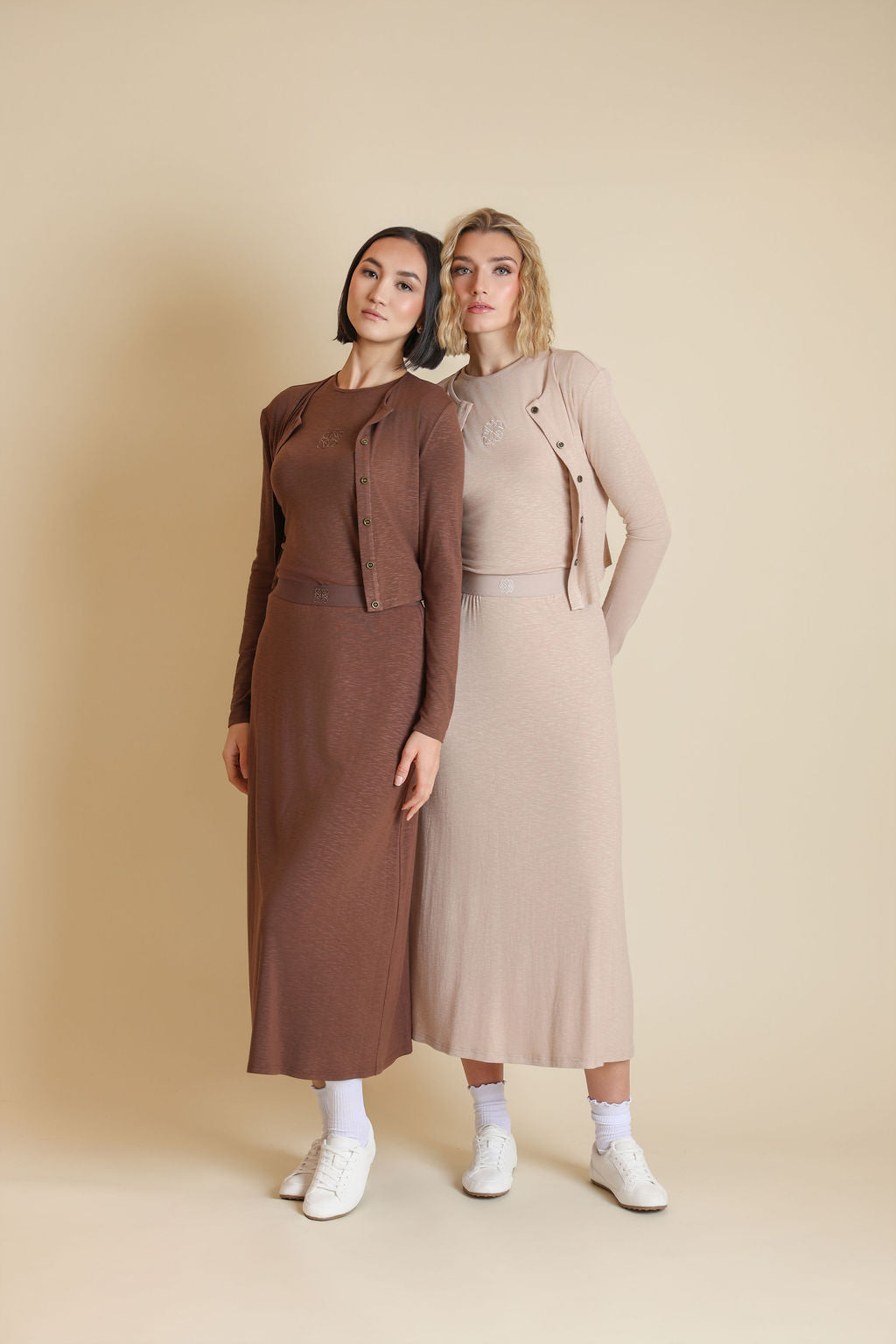 Mark Elastic Waist Skirt