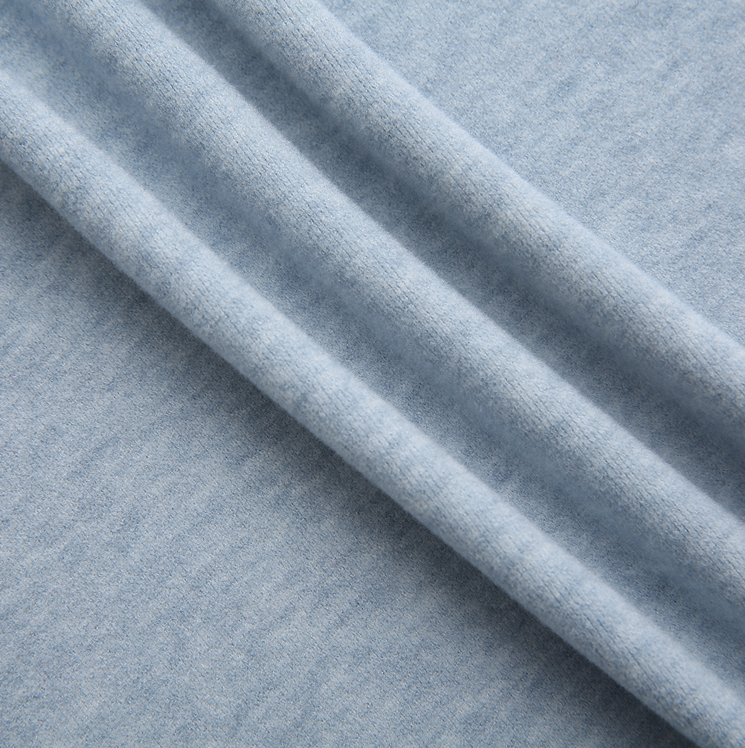 Alva Turtleneck