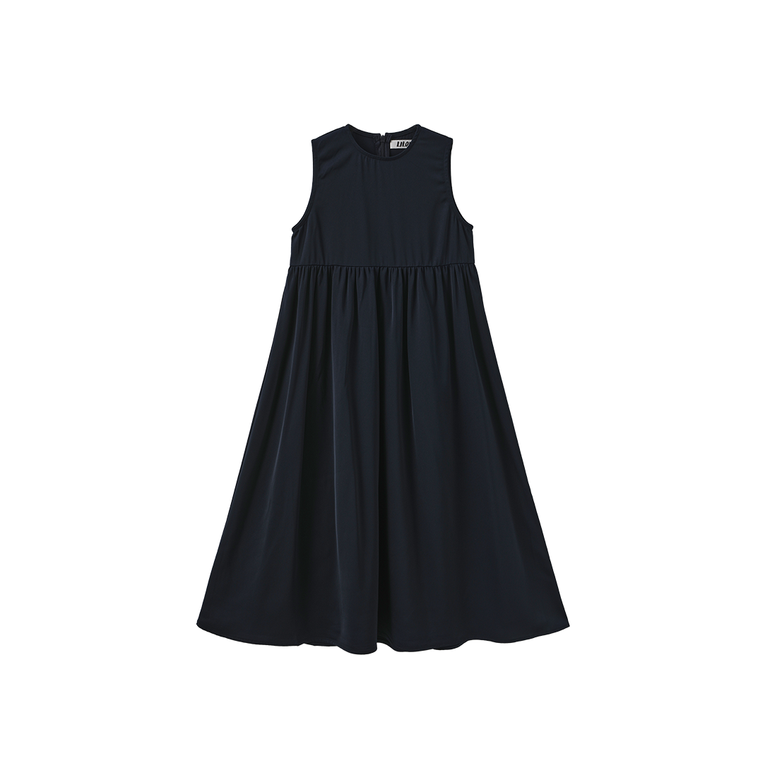 Scalloped Shrug With Robe