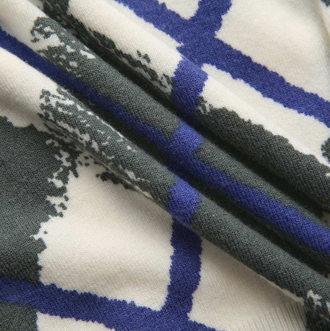 Geometric Print Light Cardigan
