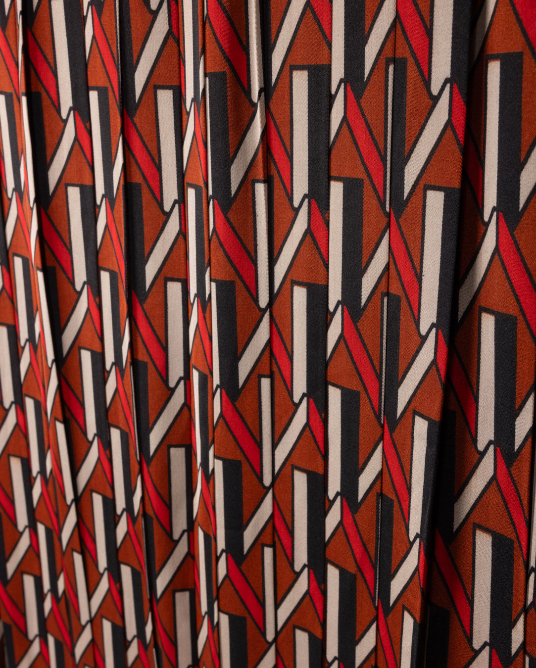 Silk Printed Elastic Waist Pleated Skirt W-21300