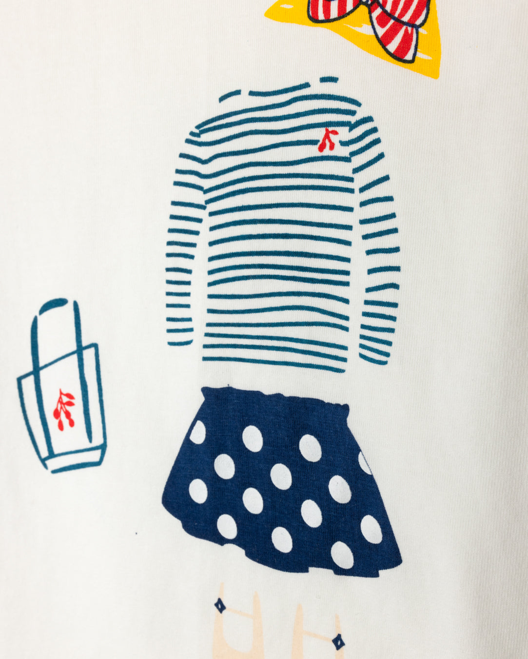 Morgan Sketched Outfit Tee - Junees