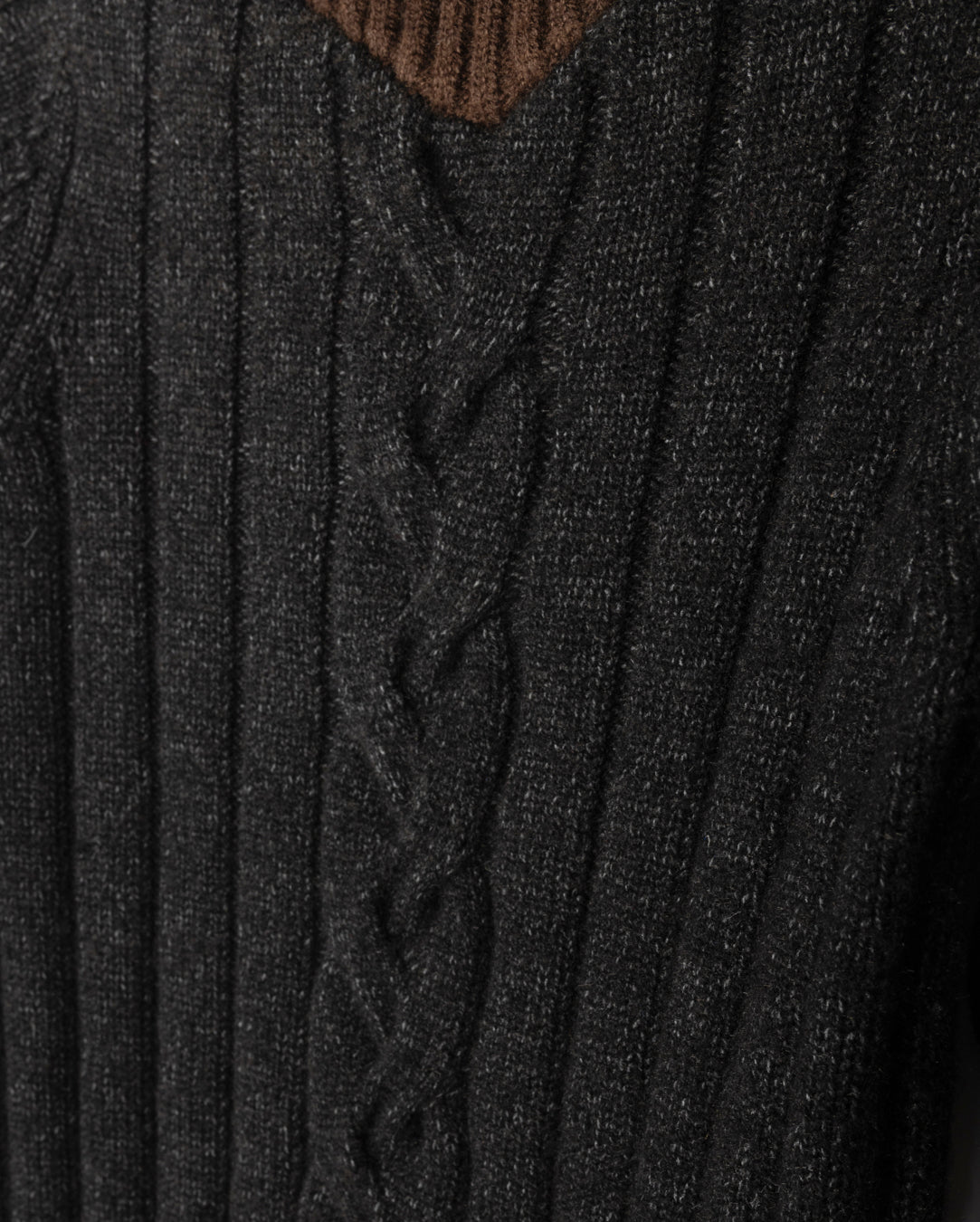 Thick Center Cable Knit Sweater