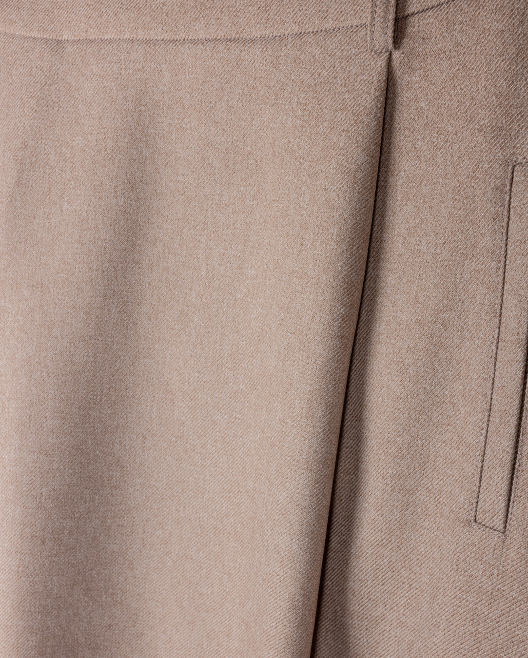 Single Front Pleat Skirt