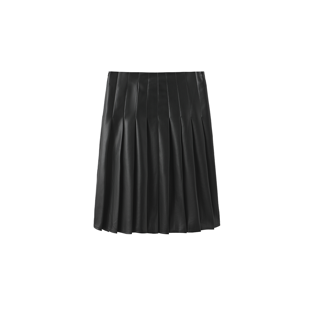 Side Pleat Buckle Leather Skirt