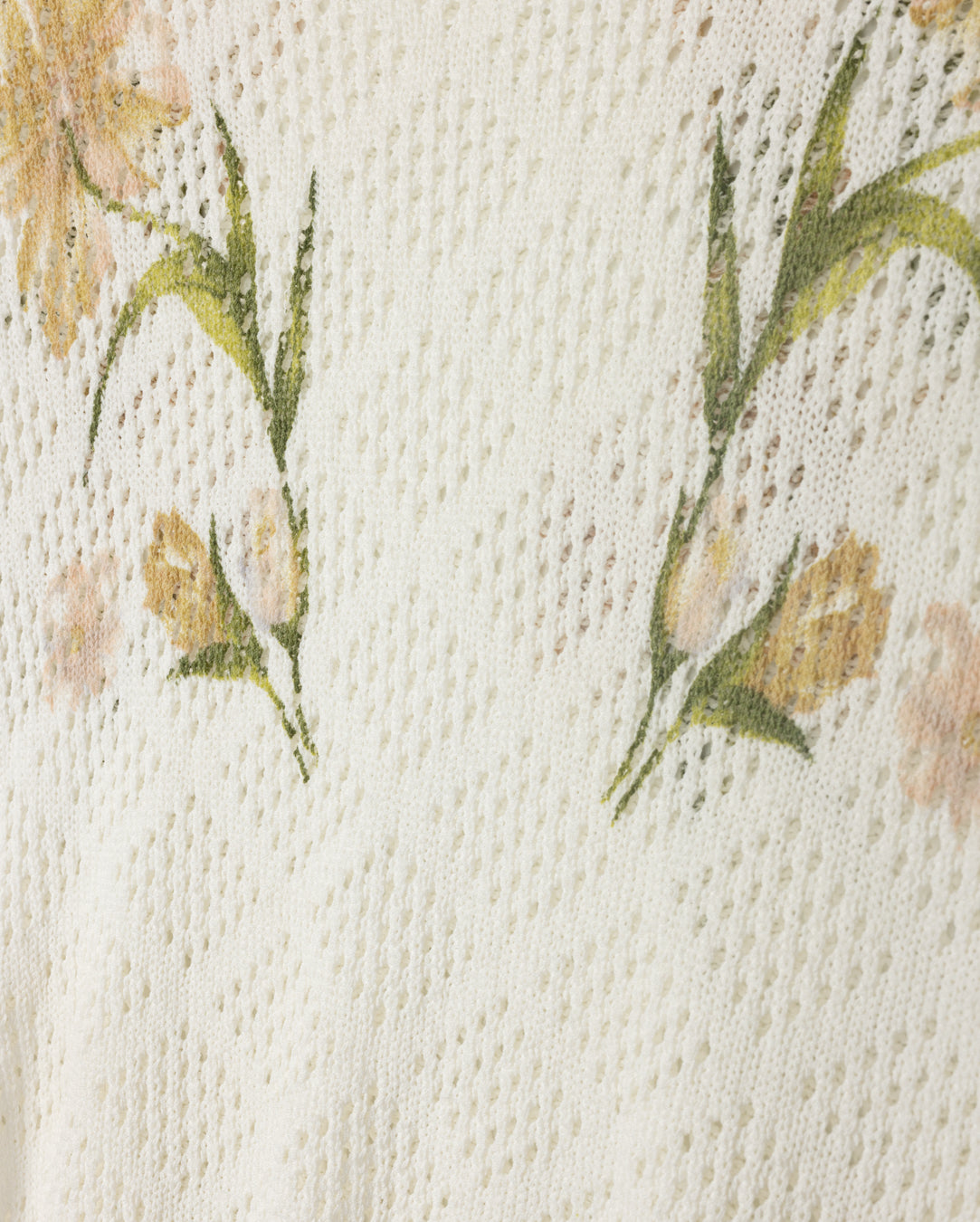 Floral Knit Scalloped Crew Neck - Junees