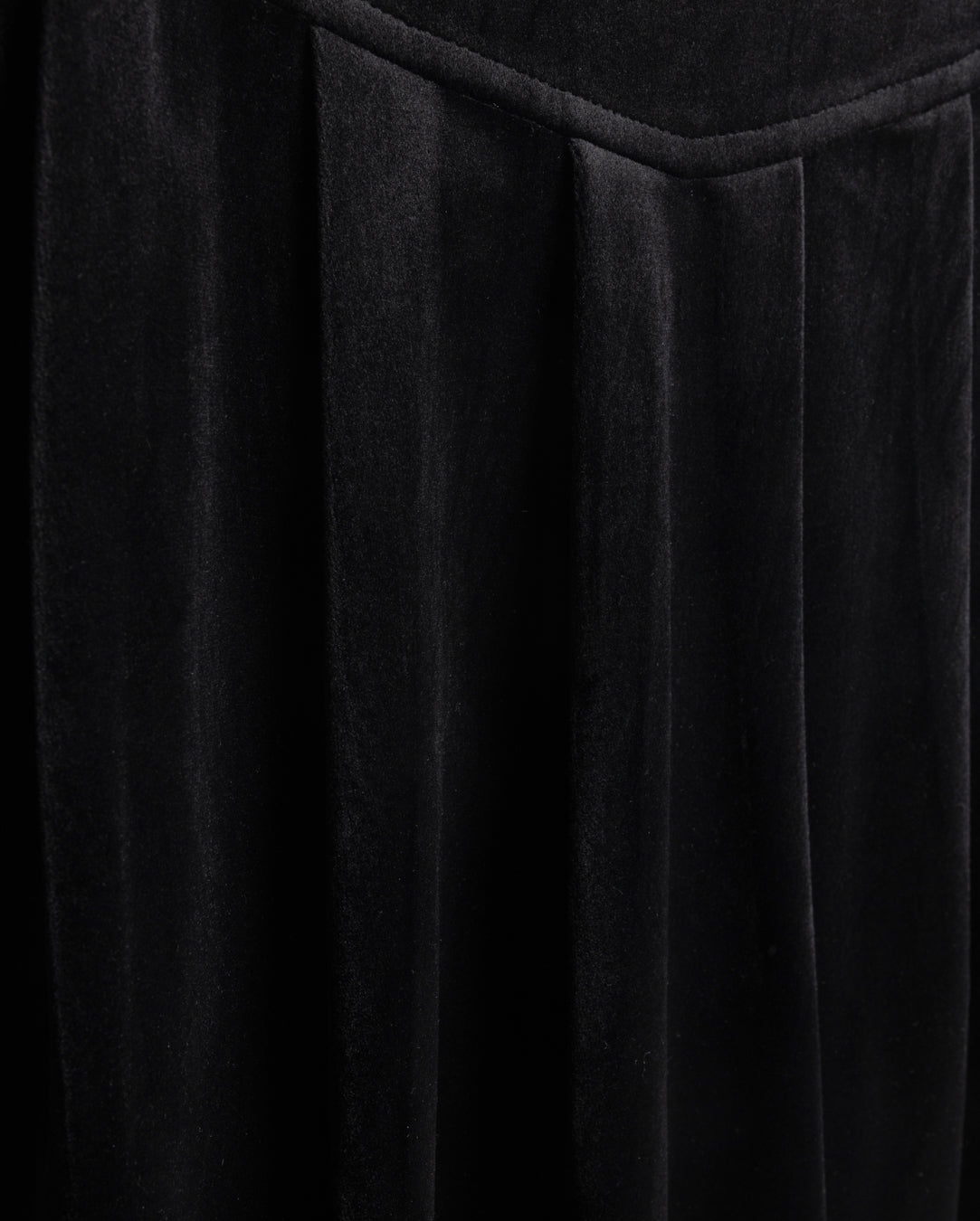 Velour V Waist Pleat Skirt C-22821