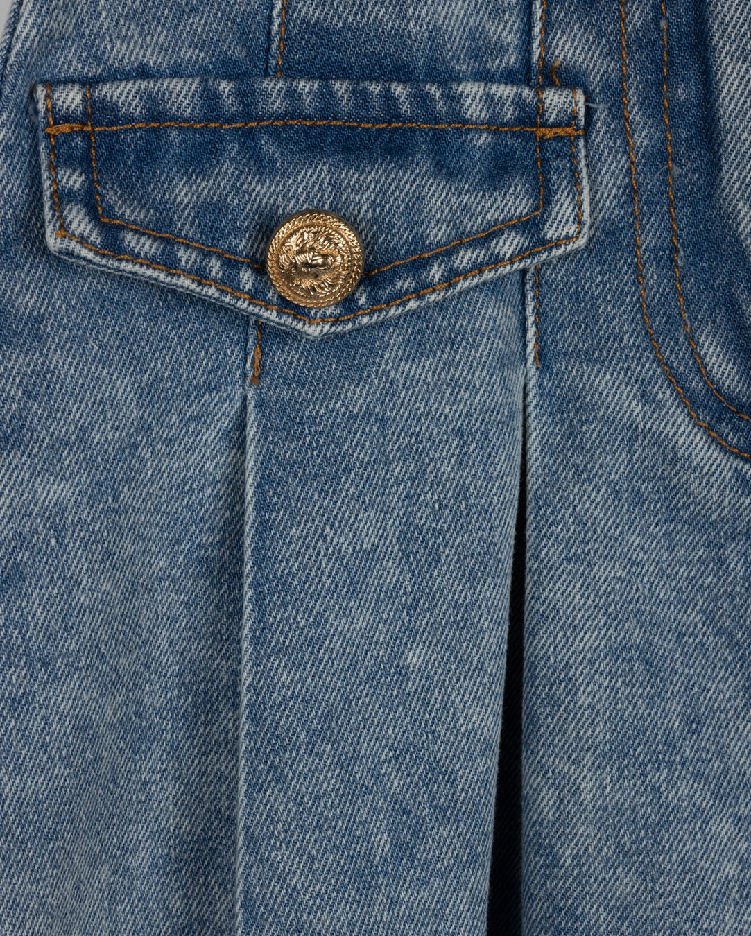 Single Pocket Denim Pleated Skirt