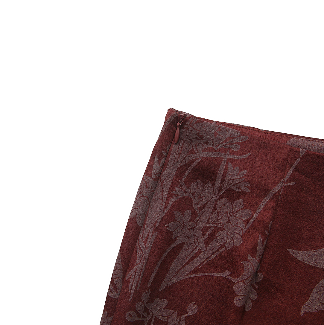 Izy Kick Pleat Skirt