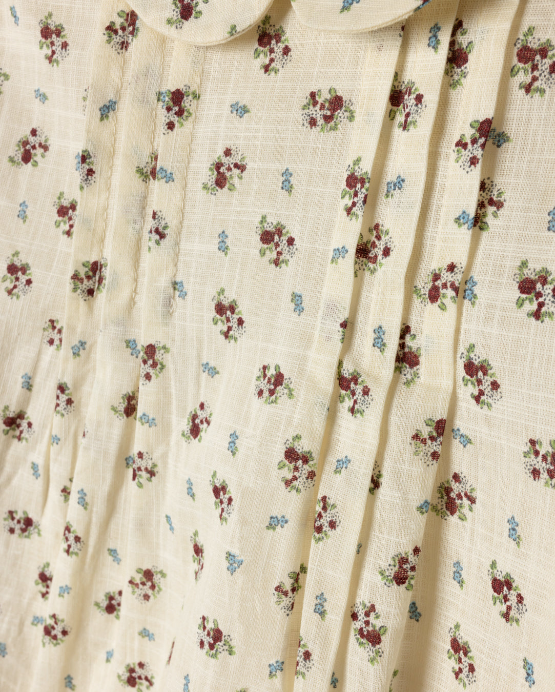 Sandy Floral Clustered Linen Blouse