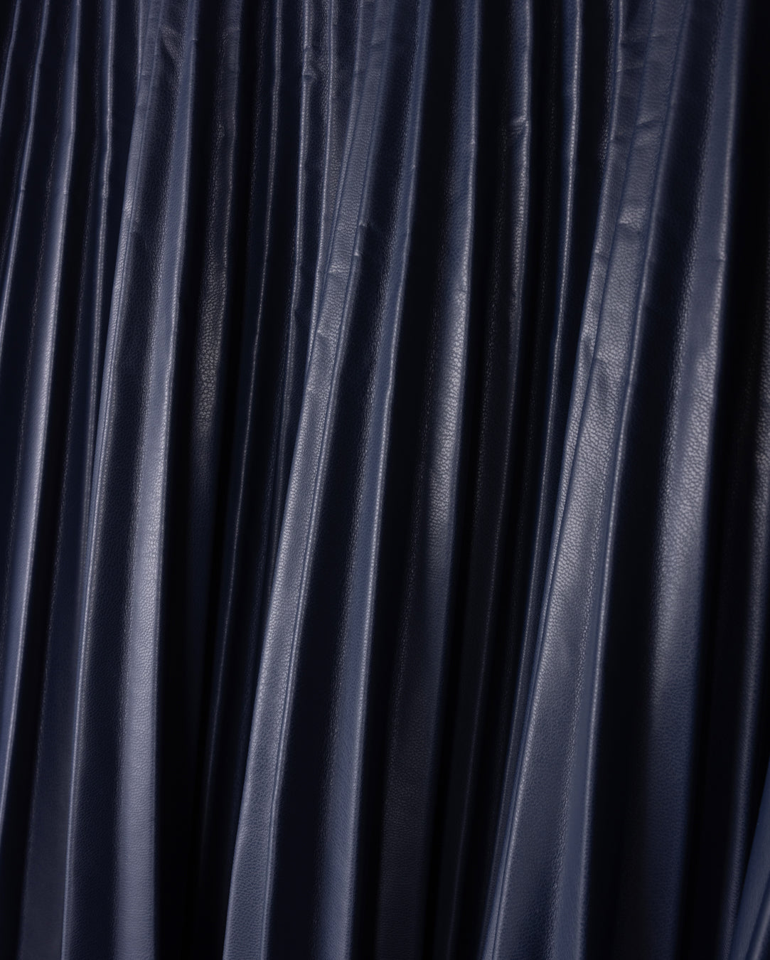 Doby Leather Pleat Skirt