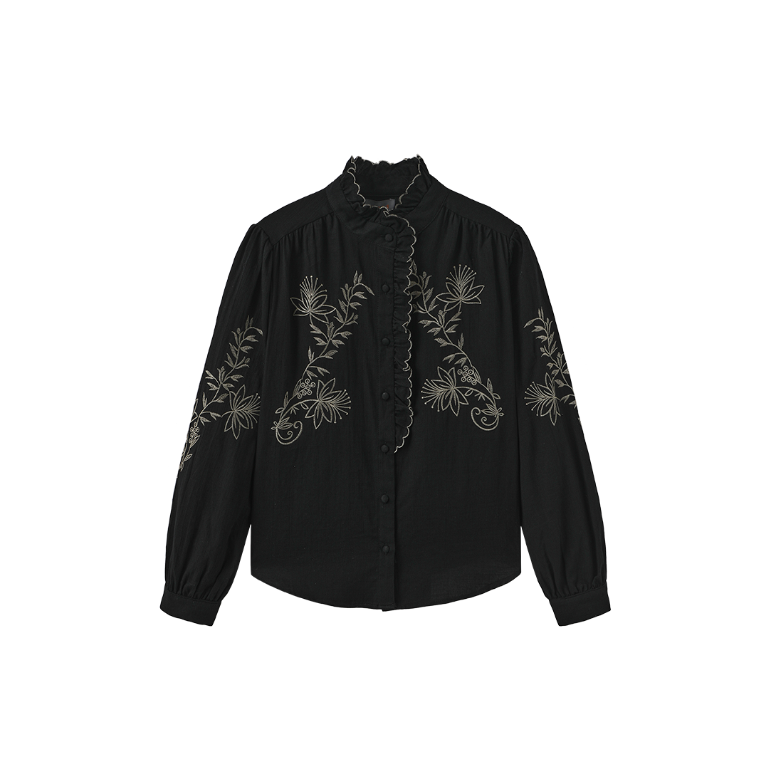 Embroidered Scallop top