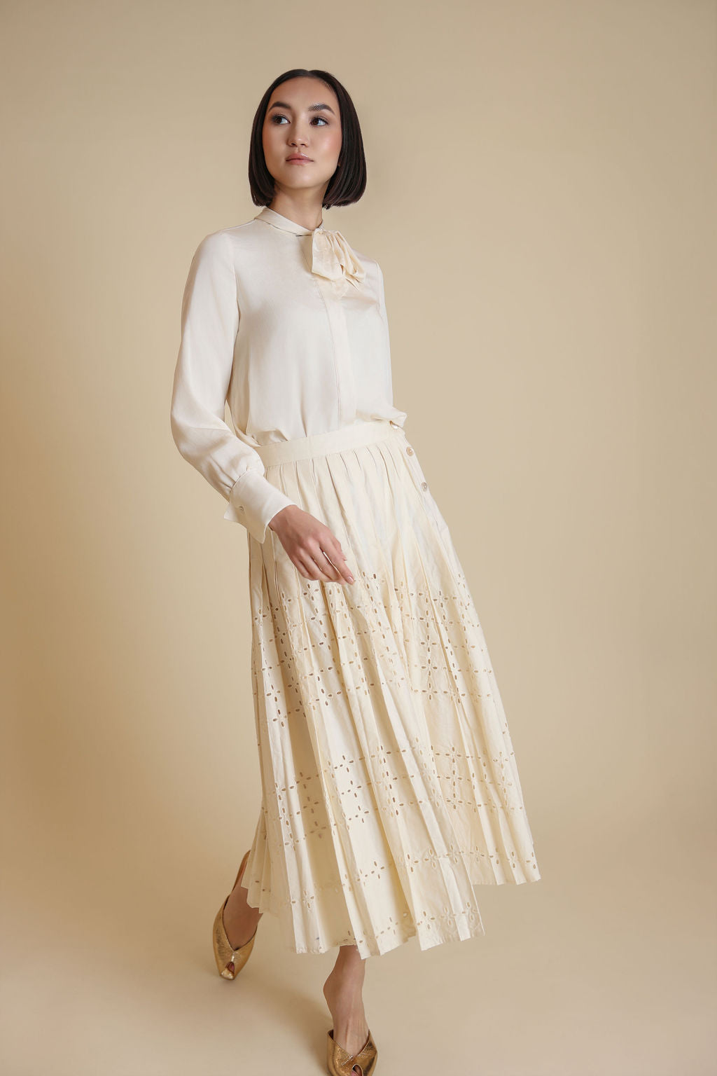Eyelet Pleated Skirt