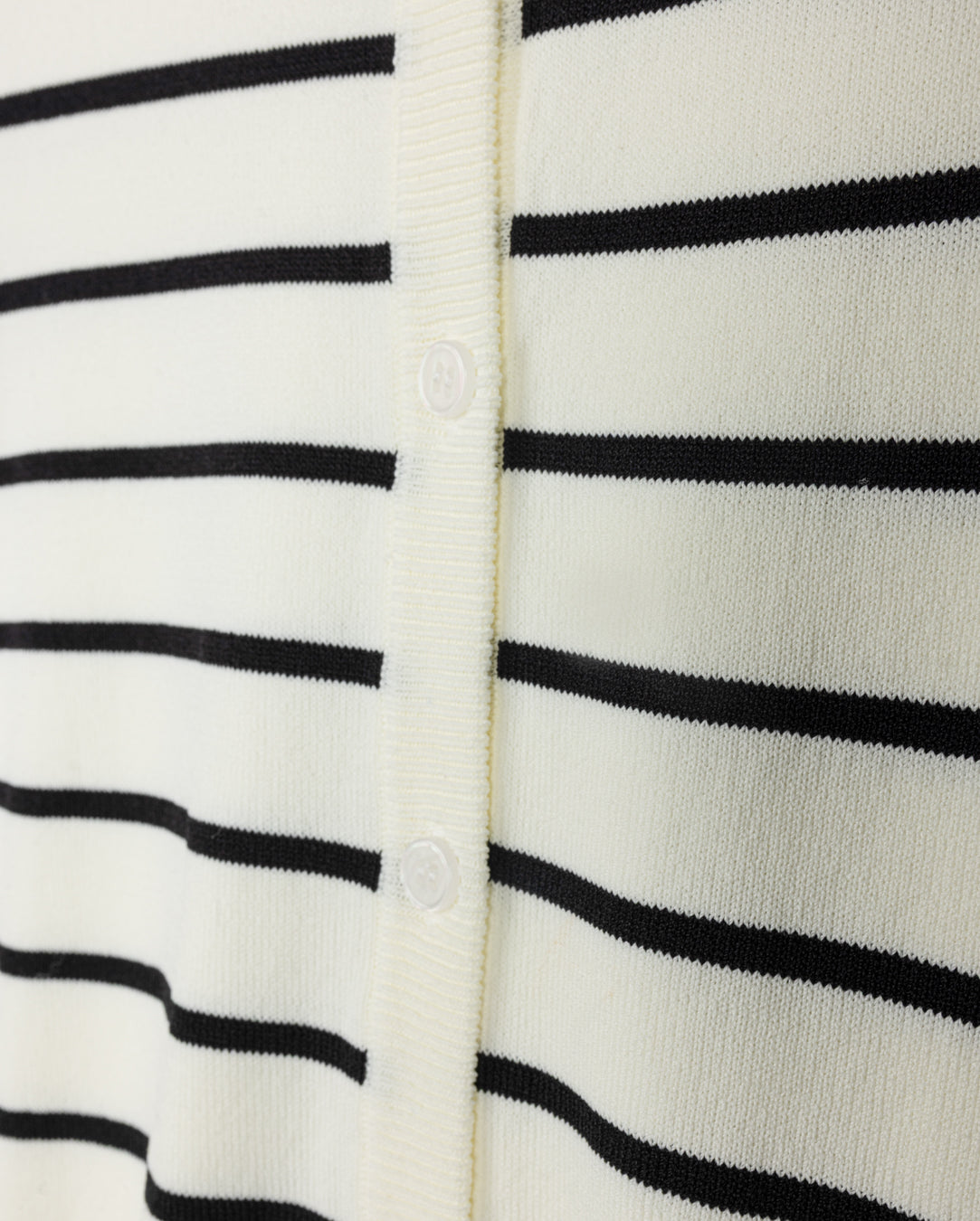 Thin Knit Cardigan Tee