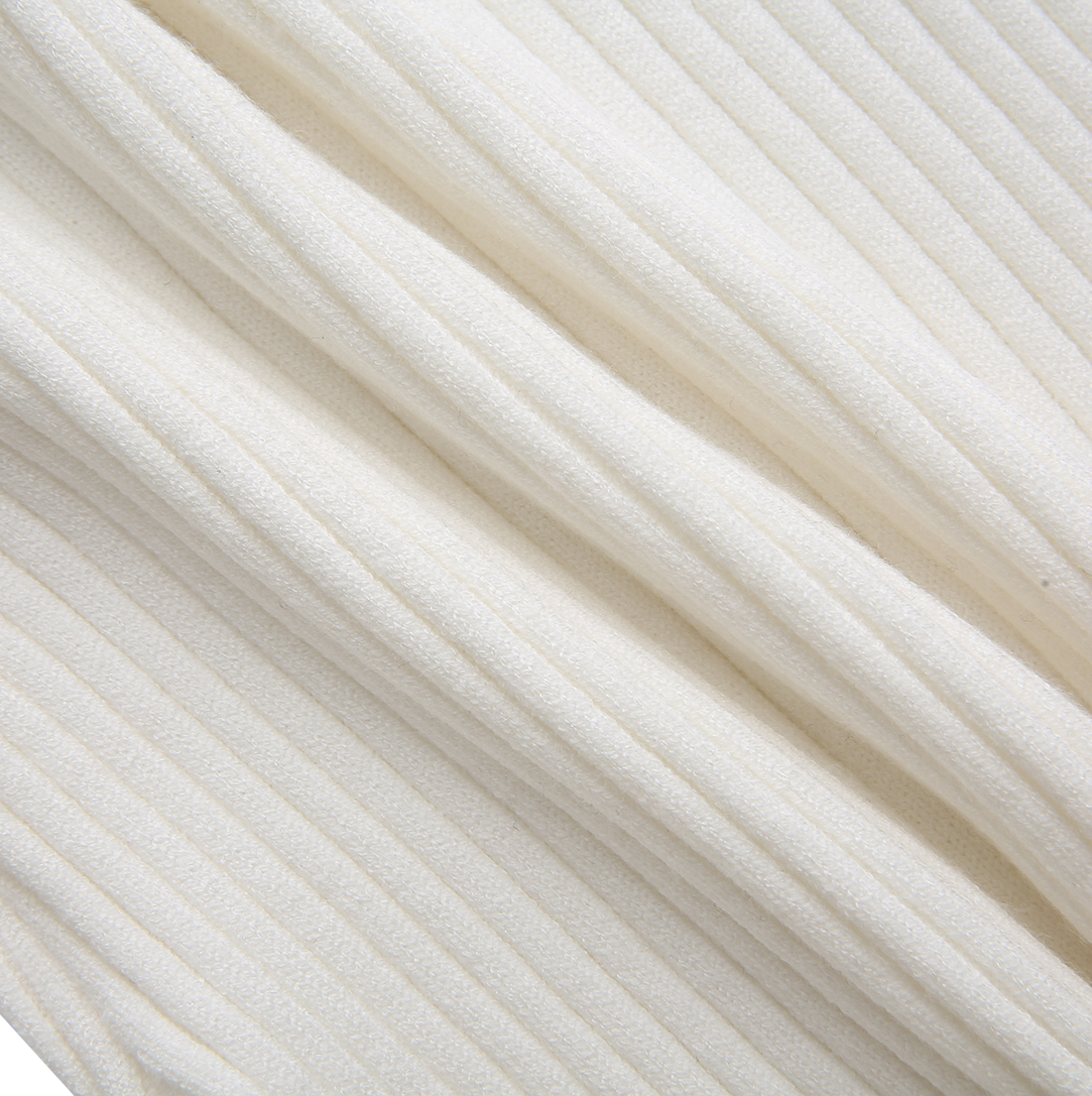 Wide Ribbed Knit Turtleneck