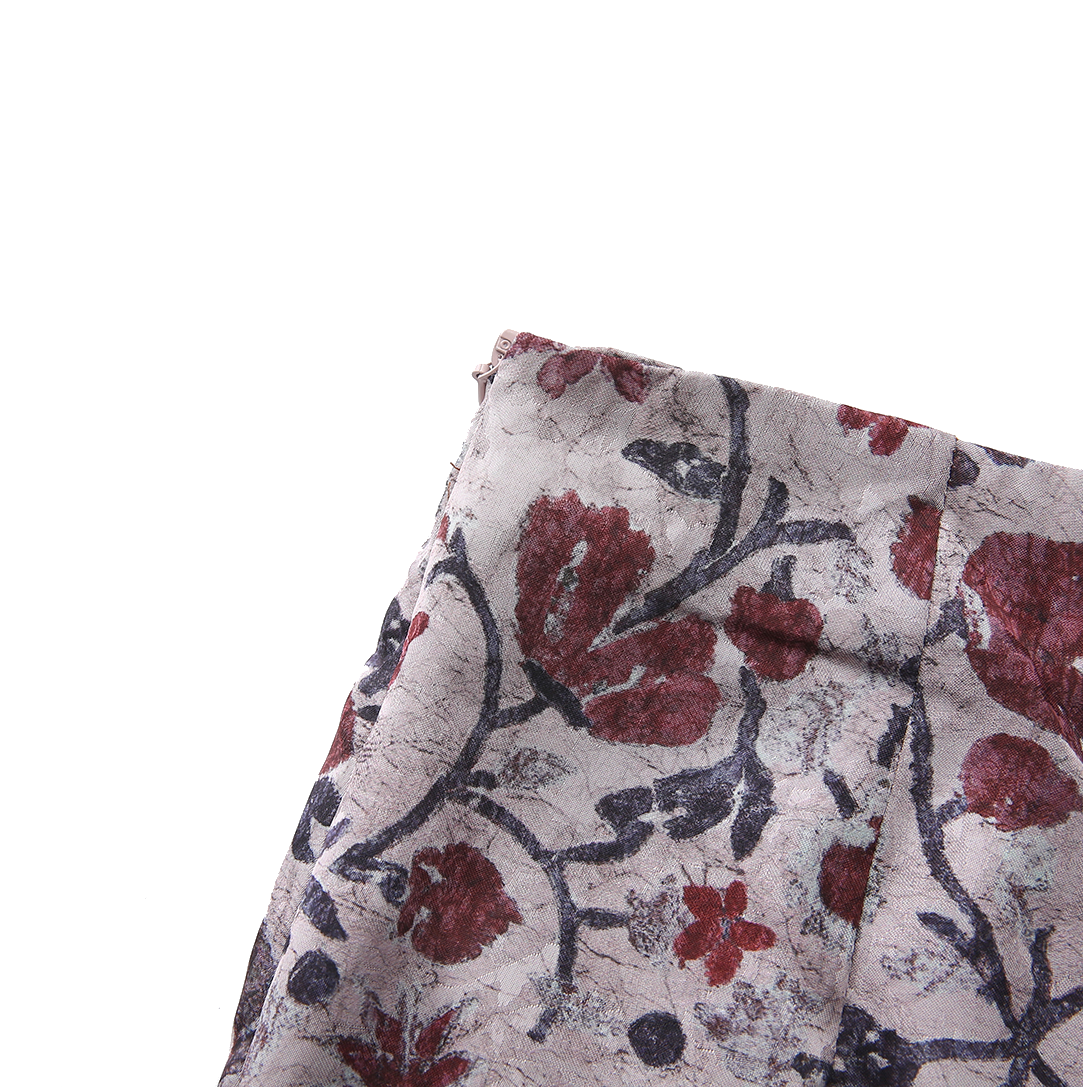 Floral Printed Kick Pleat Skirt