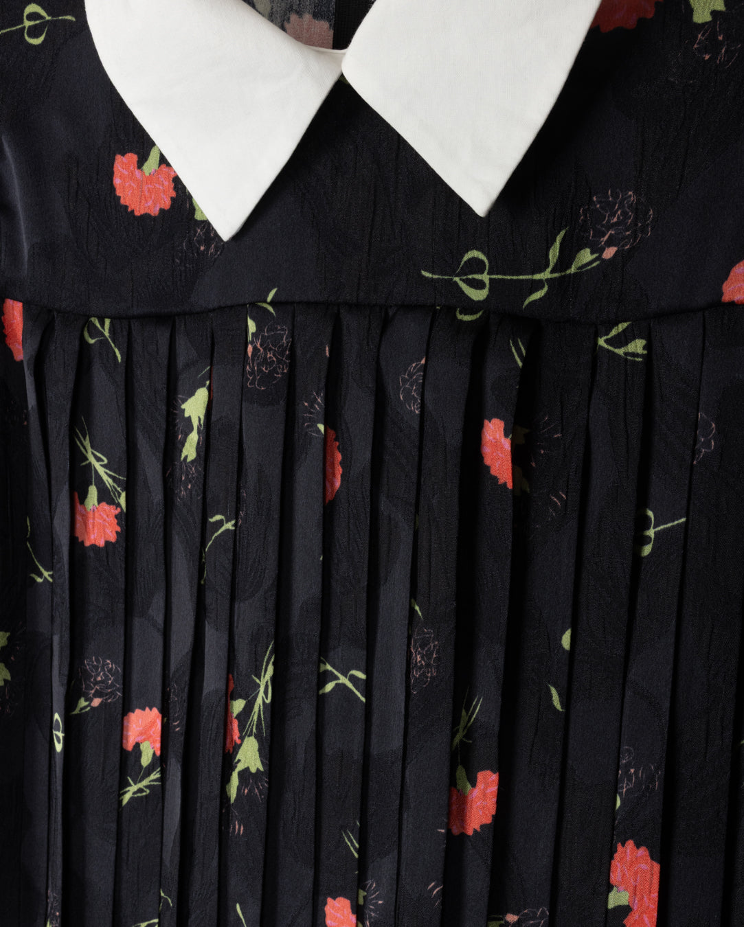 Floral Textured Pleated Dress