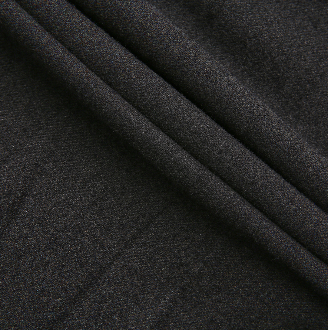 Seam Pleated Skirt