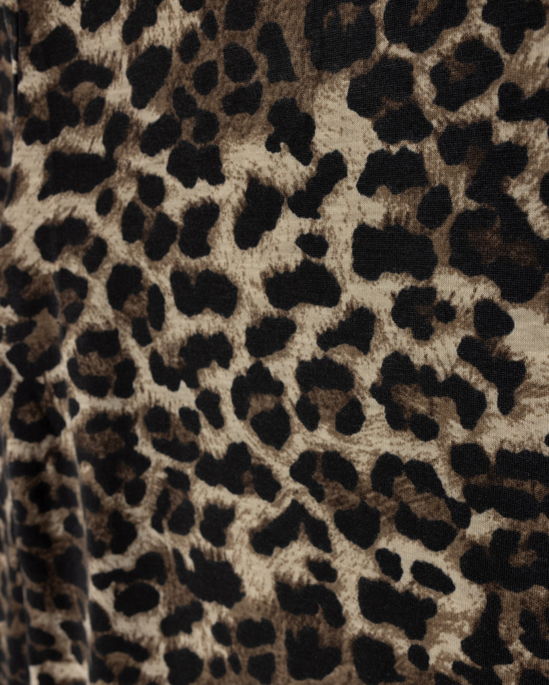 Leopard Printed Fitted Mock Neck