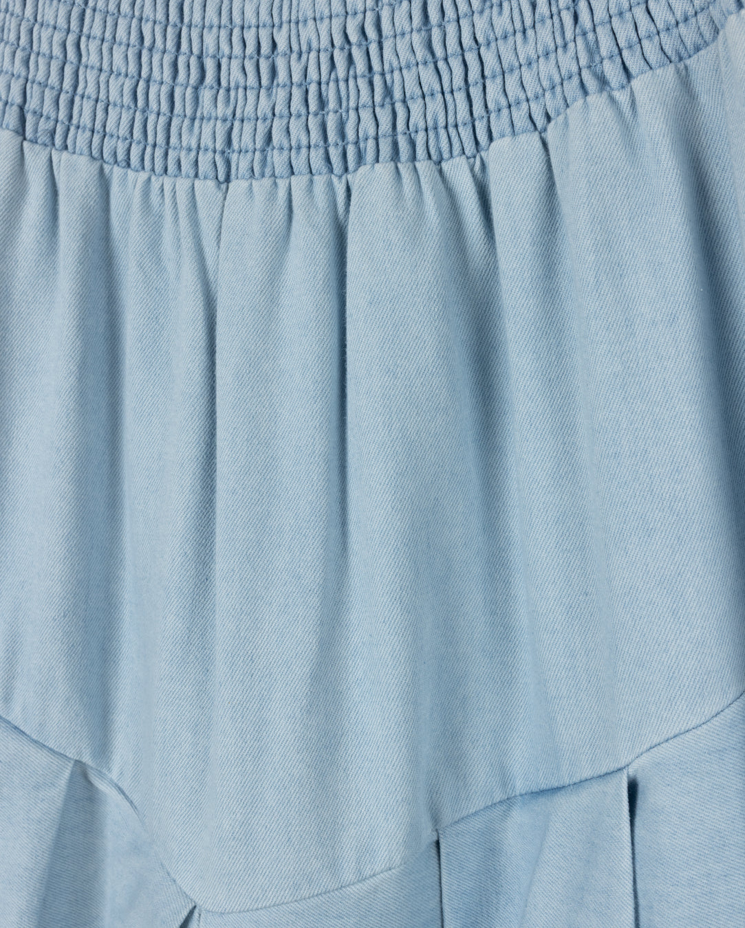 Chambray V Seam Pleated Skirt